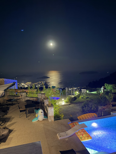 Small Villa Bella - SkySea Resort media thumbnail 4